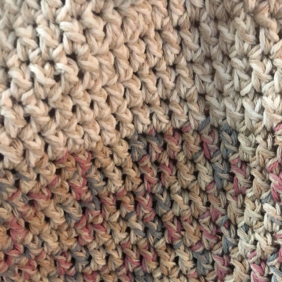 Cutting crocheted bag - Picture 2 of 2